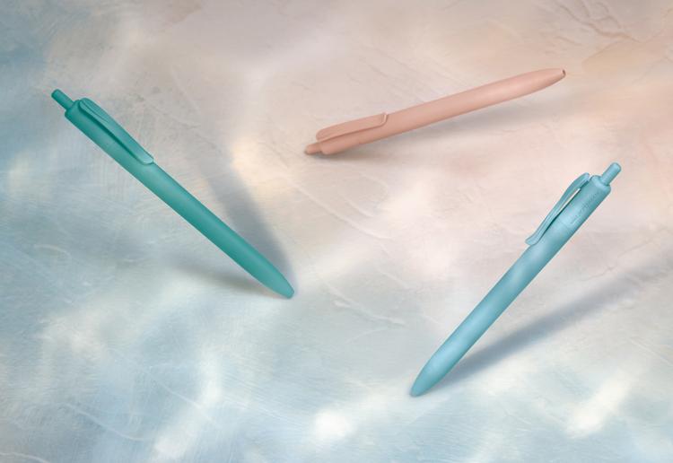 ジェットストリーム 海洋プラスチック イメージ.jpg